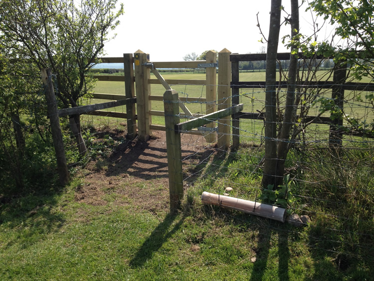 Photograph: 2012: New gate